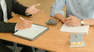 Hybrid Long Term Care Life Insurance - Pros and Cons